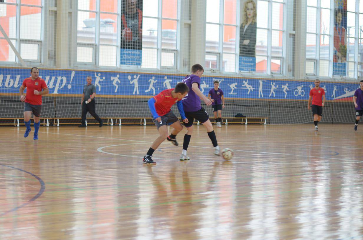 12 ноября в универсальном спортивном зале МКУ «ФОК «Русич» Пристенского района прошли игры Кубка Курской области по футзалу 2025 года в группе Д. В соревнованиях встретились команды «Легион - ДЮСШ» (г. Обоянь), «Суджа» (г.... 12 ноября в универсальном спортивном зале МКУ «ФОК «Русич» Пристенского района прошли игры Кубка Курской области по футзалу 2025 года в группе Д. В соревнованиях встретились команды «Легион - ДЮСШ» (г. Обоянь), «Суджа» (г....