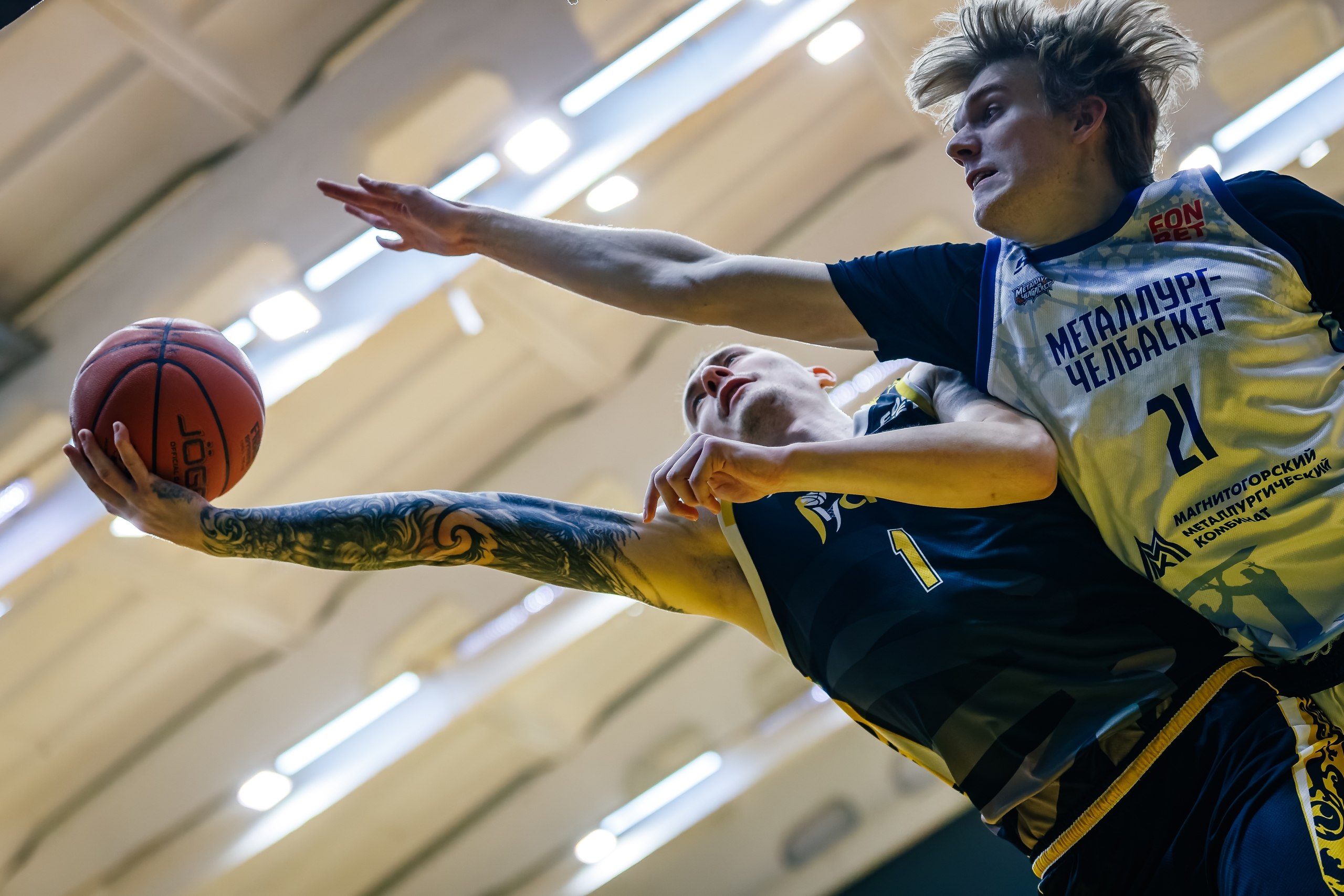 "РУСИЧИ" ДОМА!. Курский мужской баскетбольный клуб "Русичи" провел первые домашние игры в родном городе после годичного перерыва "РУСИЧИ" ДОМА!. Курский мужской баскетбольный клуб "Русичи" провел первые домашние игры в родном городе после годичного перерыва