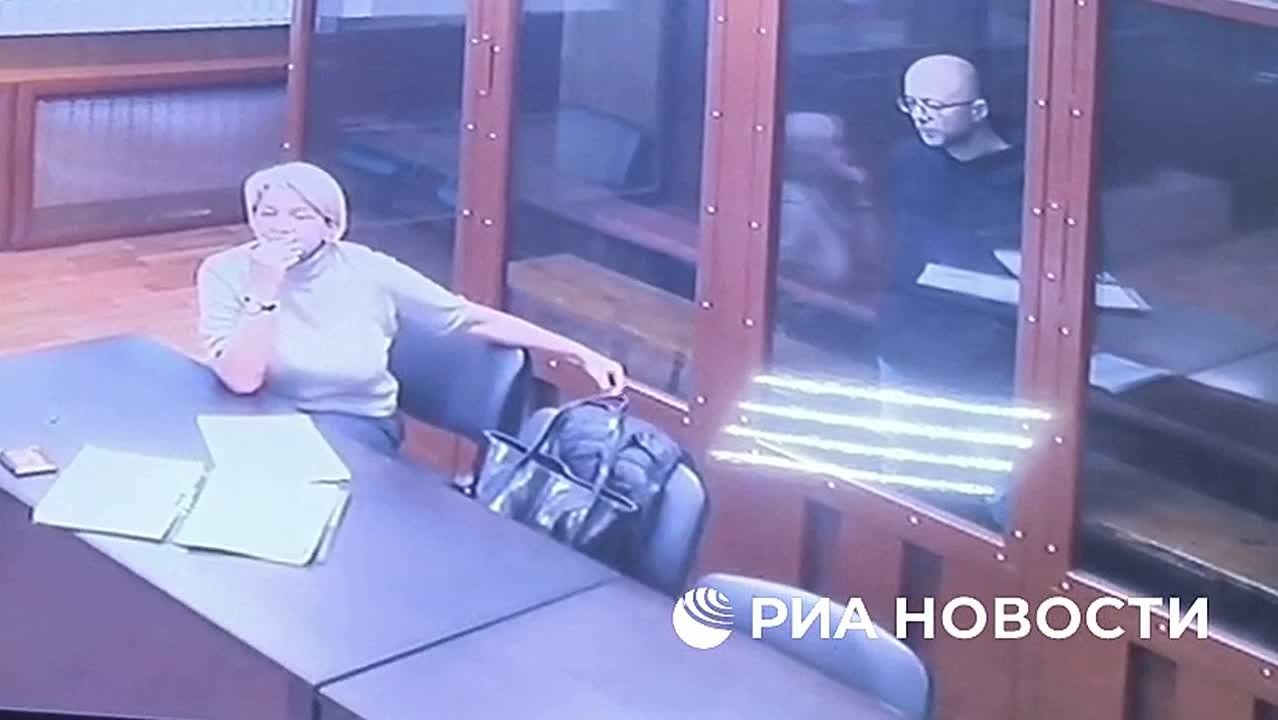 В суде бывший депутат Курской областной Думы Максим Васильев, обвиняемый в хищениях при строительстве фортификационных сооружений, попросил прощения у курян