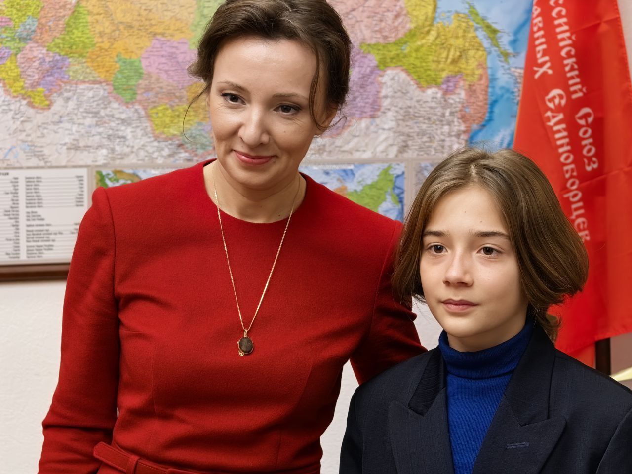 Анна Кузнецова: Сегодня в Госдуме побывали особые гости – школьники из Курска Анна Кузнецова: Сегодня в Госдуме побывали особые гости – школьники из Курска