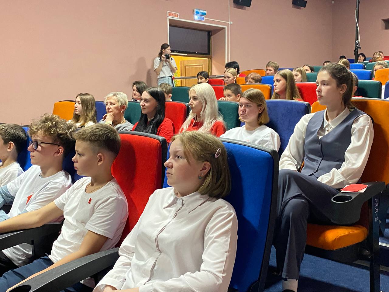 Нина Голубева: Сегодня я приняла участие в конференции местного отделения «Движения Первых» Нина Голубева: Сегодня я приняла участие в конференции местного отделения «Движения Первых»