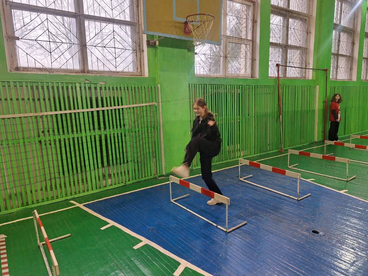 Сергей Черников: Друзья, сегодня на базе школы №3 встретились 12 семей города и района, чтобы принять участие в муниципальном этапе спортивного семейного фестиваля «Семья Первых», организованного местным отделением... Сергей Черников: Друзья, сегодня на базе школы №3 встретились 12 семей города и района, чтобы принять участие в муниципальном этапе спортивного семейного фестиваля «Семья Первых», организованного местным отделением...