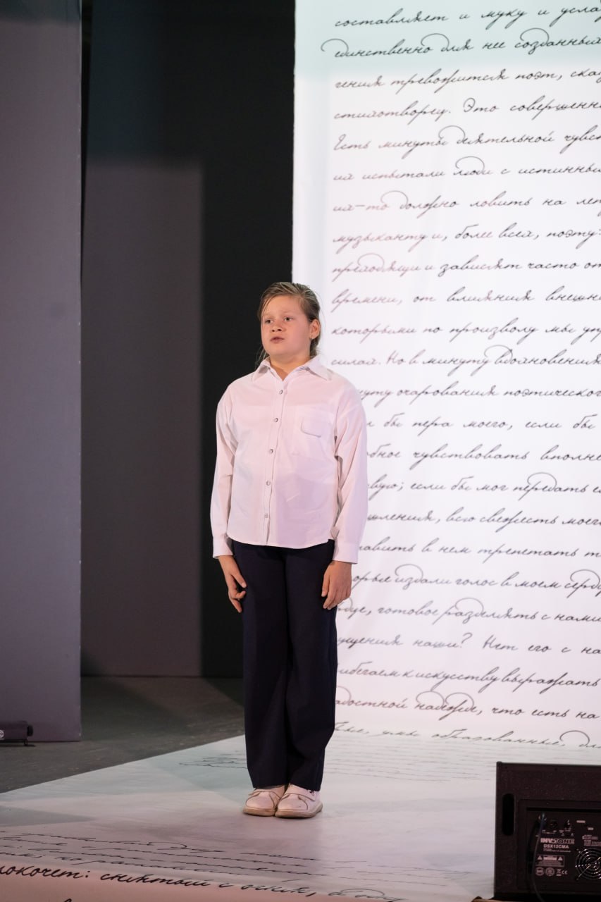 Виктор Кожухов: В минувшую субботу состоялся финал областного конкурса художественного слова «Голос русской души» в областном Дворце культуры имени Винокура Виктор Кожухов: В минувшую субботу состоялся финал областного конкурса художественного слова «Голос русской души» в областном Дворце культуры имени Винокура