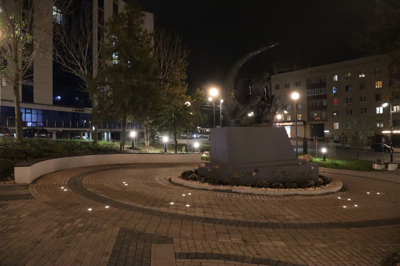 Желаем всем доброй ночи. Фото: Александр Баламутов Желаем всем доброй ночи. Фото: Александр Баламутов