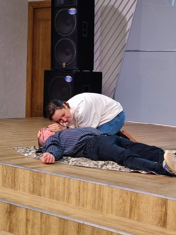 Железногорцы обучались навыкам оказания первой помощи пострадавшим Железногорцы обучались навыкам оказания первой помощи пострадавшим