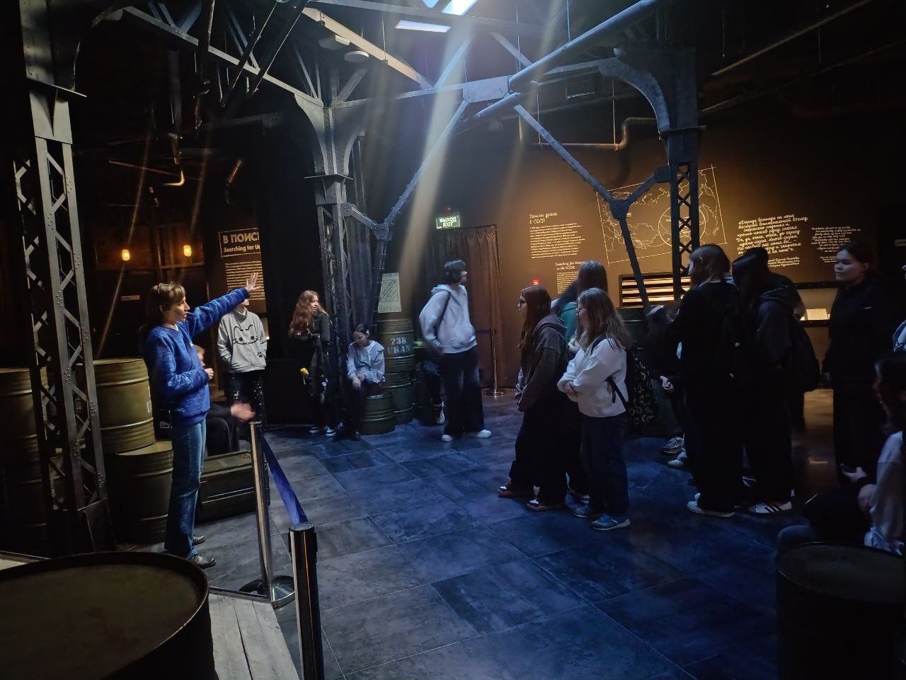 Ученица школы № 51 Курска вместе с другими победителями Всероссийского конкурса «Первые в городе» отправилась в технический тур на исторические и действующие объекты атомной отрасли нашей страны Ученица школы № 51 Курска вместе с другими победителями Всероссийского конкурса «Первые в городе» отправилась в технический тур на исторические и действующие объекты атомной отрасли нашей страны