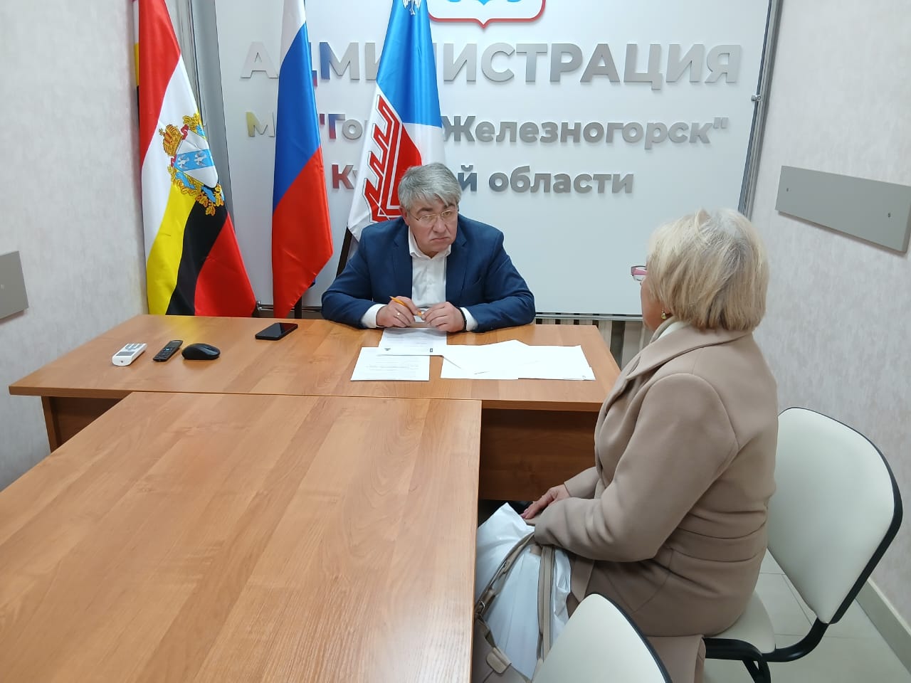 Александр Михайлов: Провел еженедельный прием граждан, на котором обсудили вопросы благоустройства, доступной среды для железногорцев с ограниченными возможностями здоровья и законности оформления земельных участков Александр Михайлов: Провел еженедельный прием граждан, на котором обсудили вопросы благоустройства, доступной среды для железногорцев с ограниченными возможностями здоровья и законности оформления земельных участков