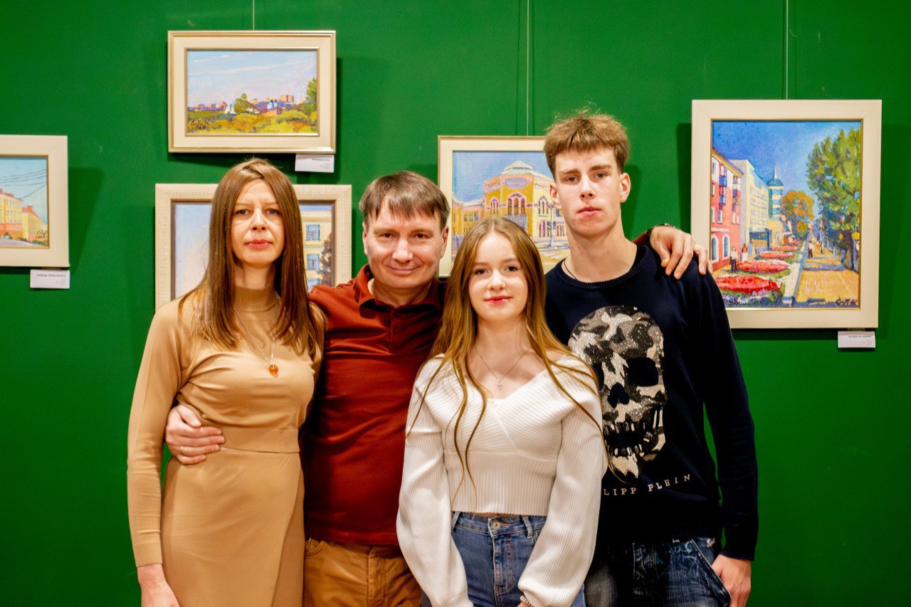 В креативном пространстве «Веранда» открылась выставка живописи Юлии Соболевой-Клочковой «Там, где поёт соловей» В креативном пространстве «Веранда» открылась выставка живописи Юлии Соболевой-Клочковой «Там, где поёт соловей»