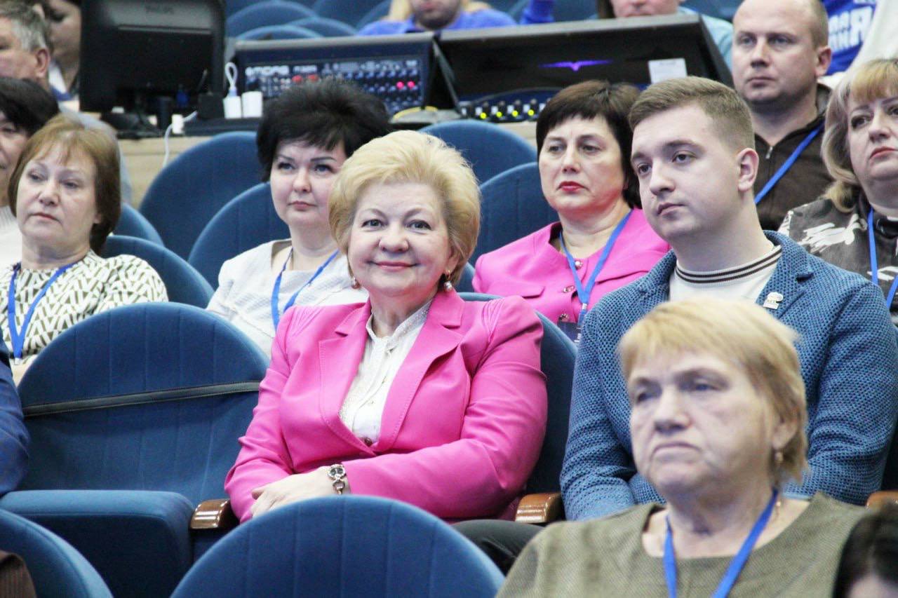 Курские единороссы провели форум муниципальных депутатов Курские единороссы провели форум муниципальных депутатов