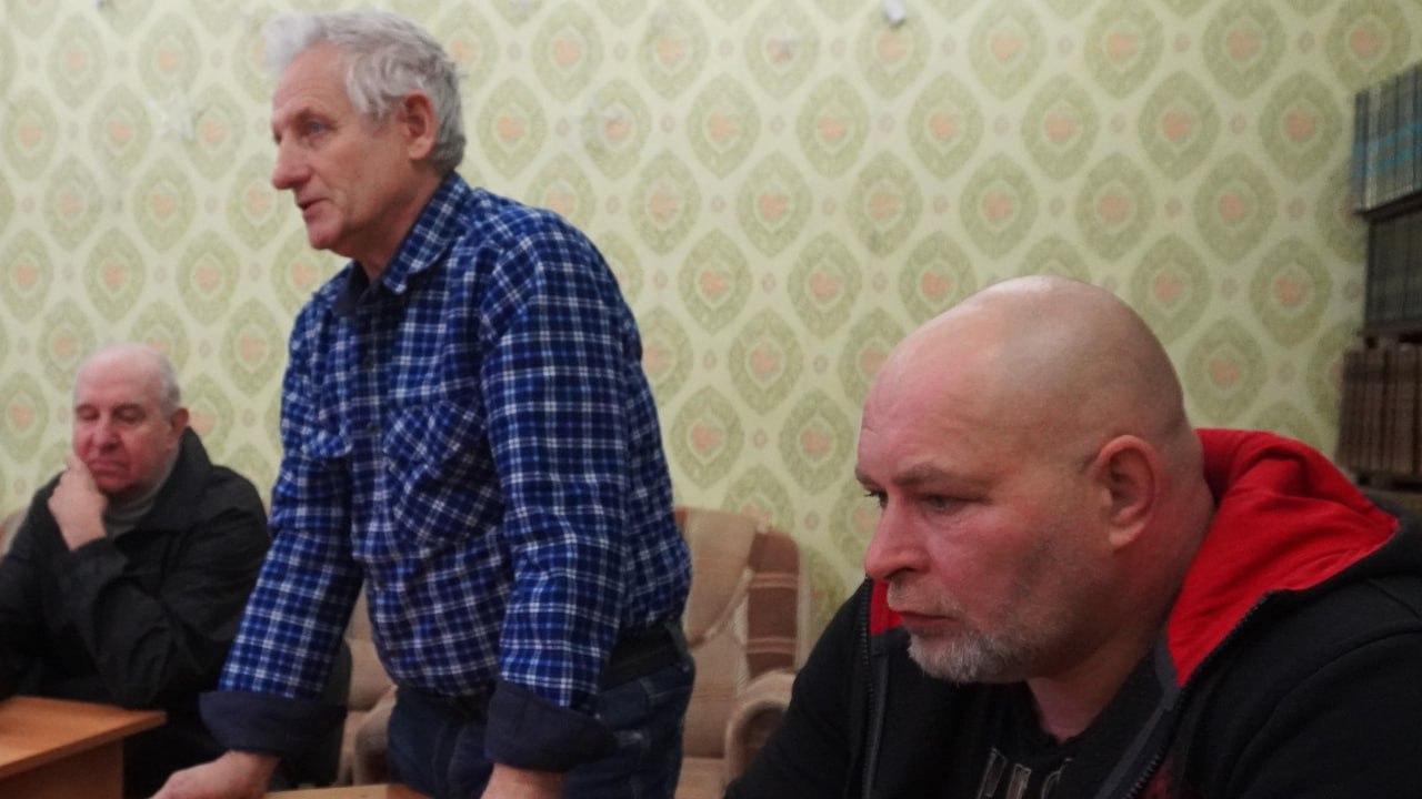 Андрей Белоусов: 21 ноября в межпоселенческой библиотеке состоялось первое собрание Международного союза писателей и мастеров искусств «Славянские колокола» Андрей Белоусов: 21 ноября в межпоселенческой библиотеке состоялось первое собрание Международного союза писателей и мастеров искусств «Славянские колокола»