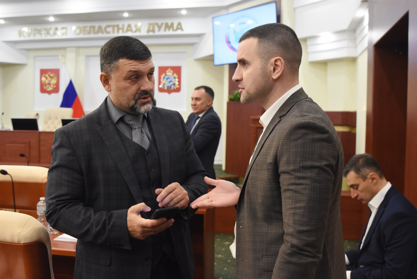 20 ноября 2025 г. Курской областной Думой принят разработанный Министерством имущества Курской области законопроект о внесении изменений в Закон Курской области «О бесплатном предоставлении в собственность отдельным... 20 ноября 2025 г. Курской областной Думой принят разработанный Министерством имущества Курской области законопроект о внесении изменений в Закон Курской области «О бесплатном предоставлении в собственность отдельным...