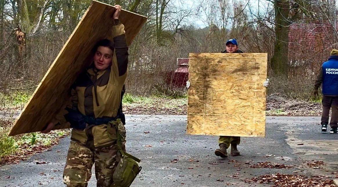 Более 60 домов в приграничье восстановлено волонтерами лагеря Единой России «Курский рубеж»