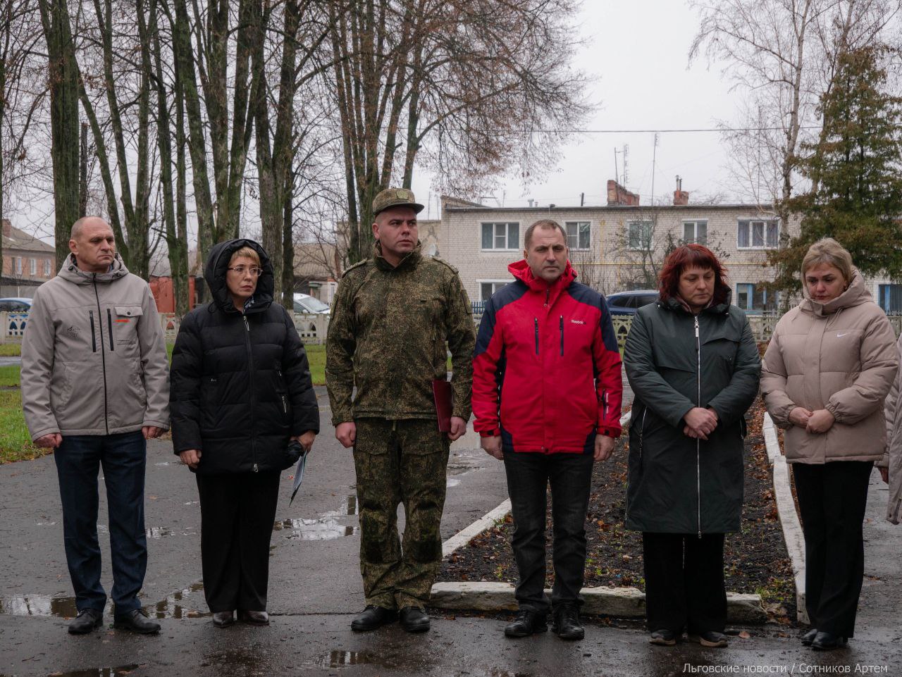 Алексей Клемешов: Сегодня состоялось открытие мемориальной доски в честь гвардии младшего сержанта Дениса Алексеевича Селиванова Алексей Клемешов: Сегодня состоялось открытие мемориальной доски в честь гвардии младшего сержанта Дениса Алексеевича Селиванова