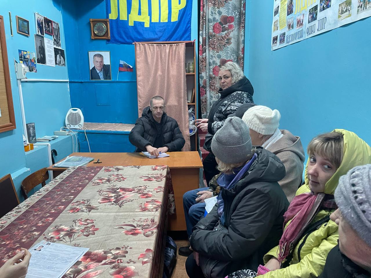 Алексей Томанов: Сегодня как и обещал провёл приём граждан в Железногорске Алексей Томанов: Сегодня как и обещал провёл приём граждан в Железногорске