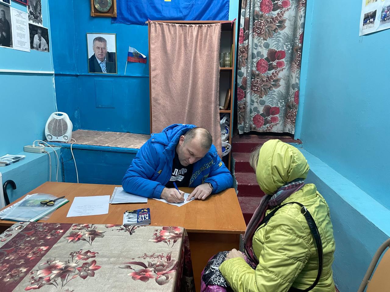 Алексей Томанов: Сегодня как и обещал провёл приём граждан в Железногорске Алексей Томанов: Сегодня как и обещал провёл приём граждан в Железногорске