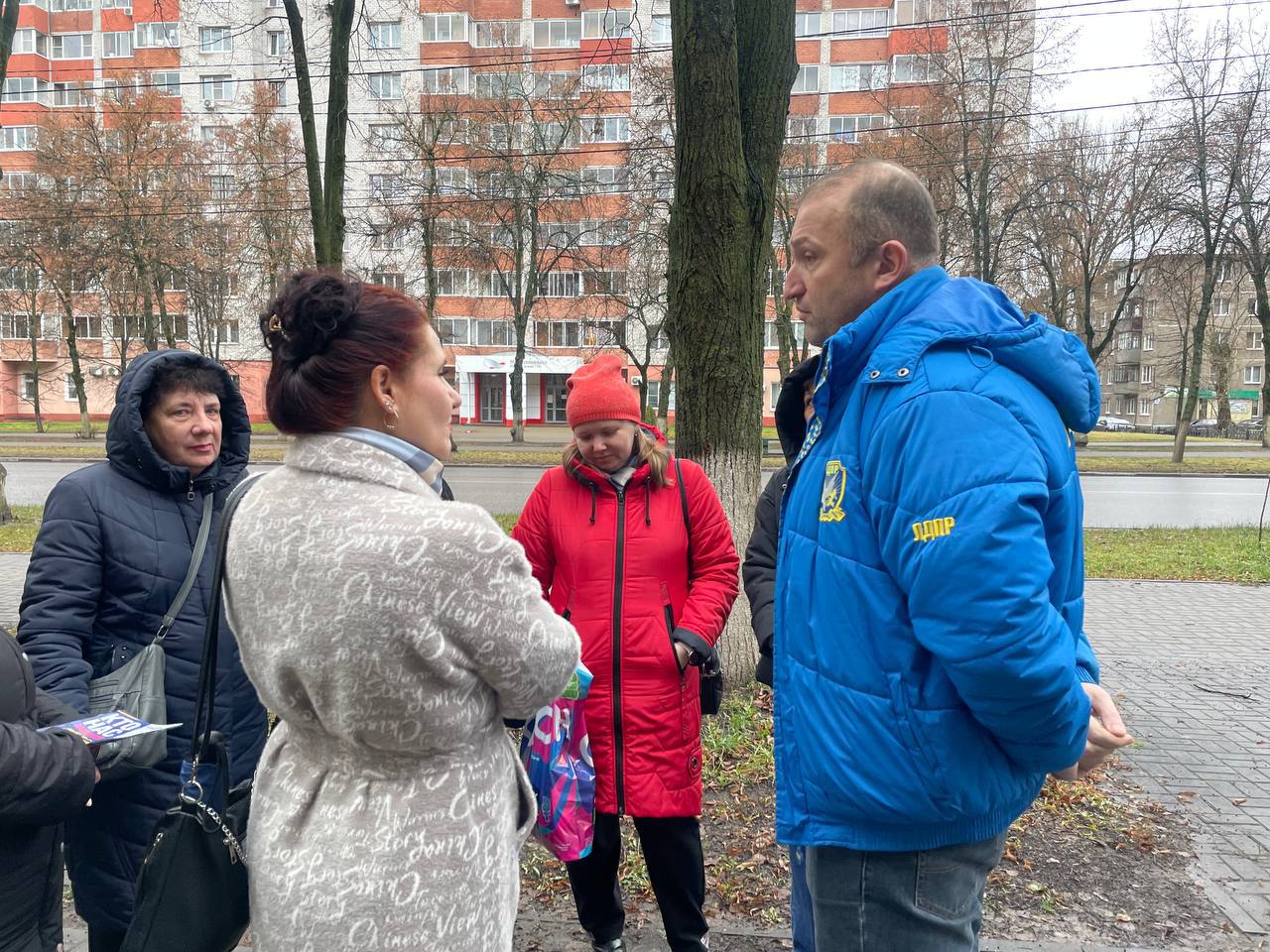 Алексей Томанов: Сегодня как и обещал провёл приём граждан в Железногорске Алексей Томанов: Сегодня как и обещал провёл приём граждан в Железногорске