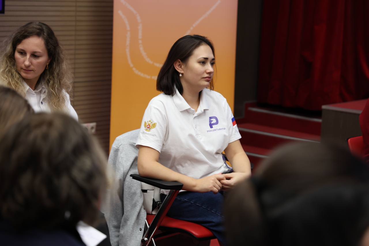 Команда «Навигаторов детства» обсуждает стратегию развития проекта Команда «Навигаторов детства» обсуждает стратегию развития проекта