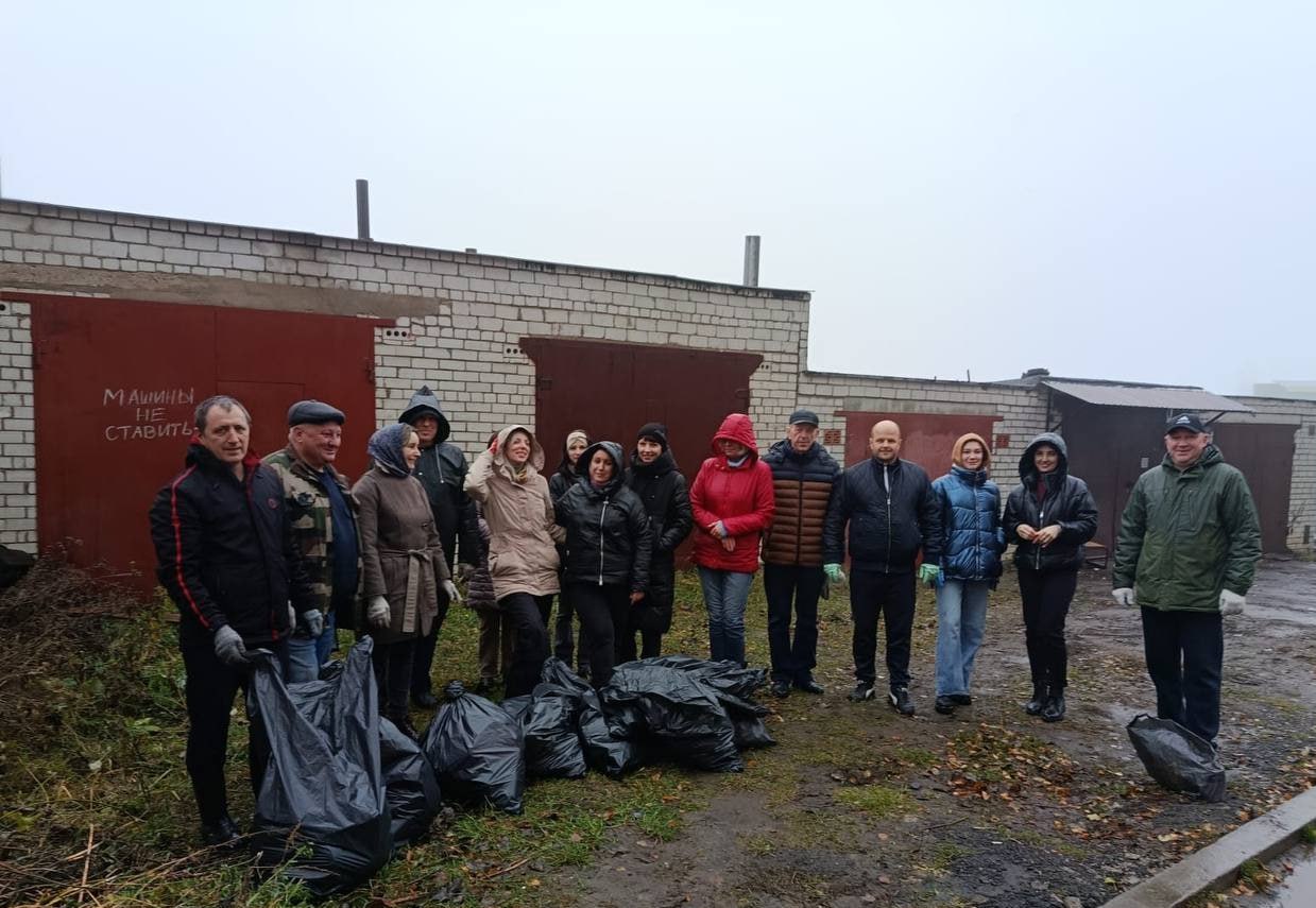 В округах продолжаются субботники В округах продолжаются субботники