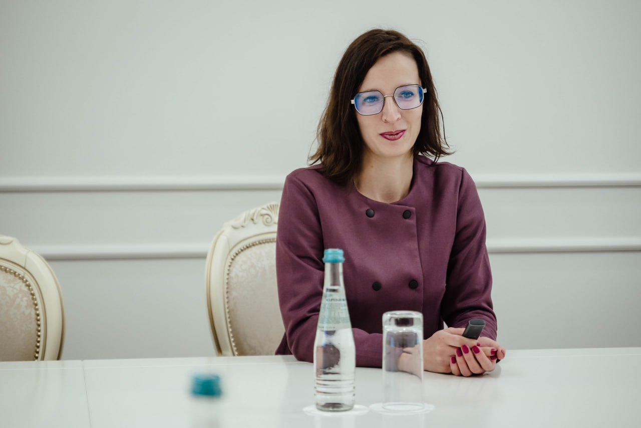 Накануне губернатор Курской области Александр Хинштейн проверил ход строительства школы на проспекте Плевицкой на 1,6 тыс Накануне губернатор Курской области Александр Хинштейн проверил ход строительства школы на проспекте Плевицкой на 1,6 тыс