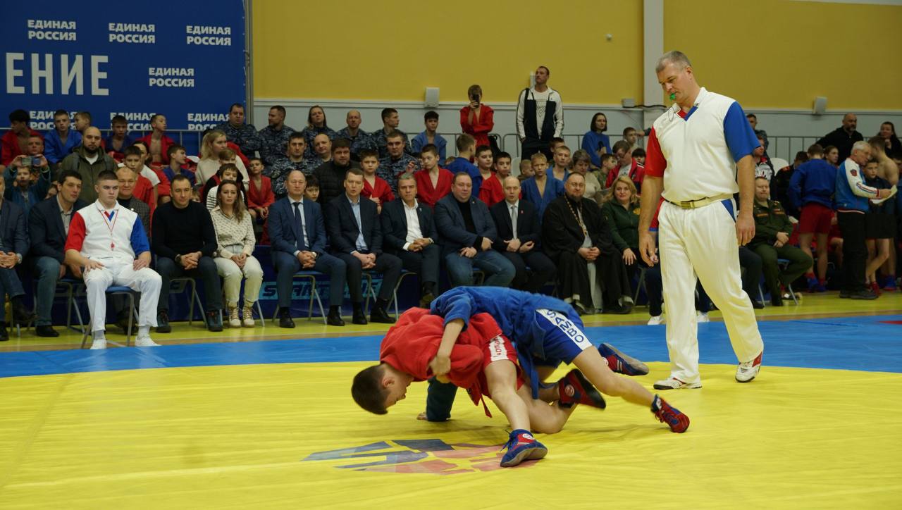 Турнир по самбо памяти погибших военнослужащих и сотрудников силовых структур прошёл в Брянске Турнир по самбо памяти погибших военнослужащих и сотрудников силовых структур прошёл в Брянске