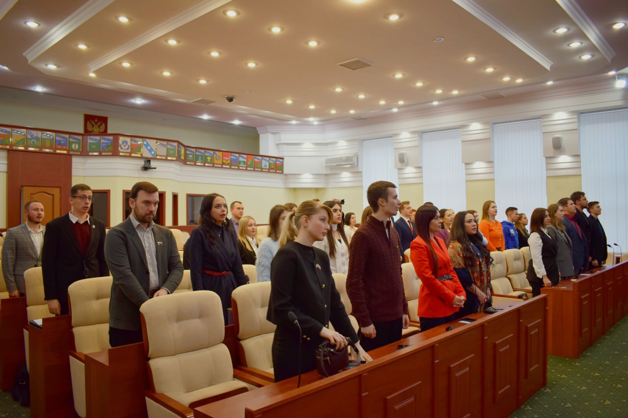 Международное сотрудничество - главная тема прошедшего заседания Совета Общественной молодёжной палаты при Курской областной Думе Международное сотрудничество - главная тема прошедшего заседания Совета Общественной молодёжной палаты при Курской областной Думе