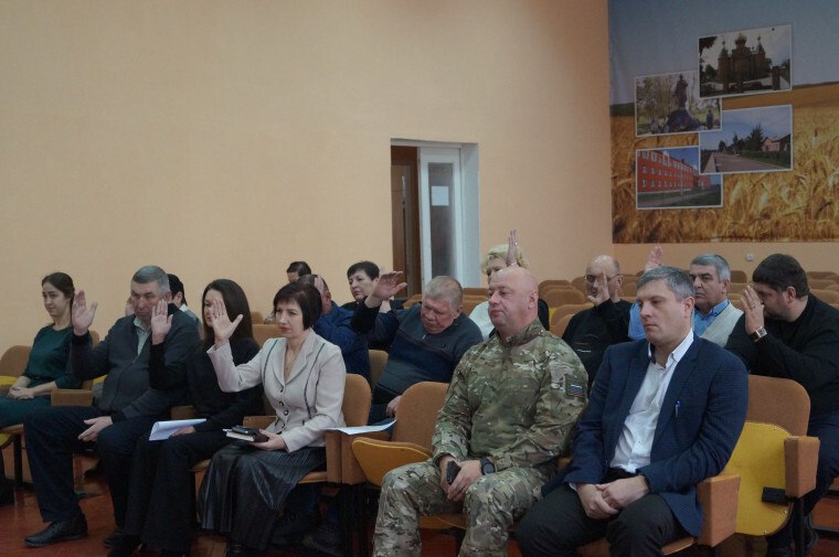 Сегодня, 26 ноября 2025 года в соответствии с Уставом муниципального образования «Конышевский муниципальный район» Курской области и « Дорожной картой» избрания Главы Конышевского района проведена внеочередная сессия... Сегодня, 26 ноября 2025 года в соответствии с Уставом муниципального образования «Конышевский муниципальный район» Курской области и « Дорожной картой» избрания Главы Конышевского района проведена внеочередная сессия...