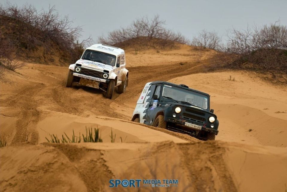 ОПЕРЕДИЛИ СОПЕРНИКОВ НА 7 ЧАСОВ