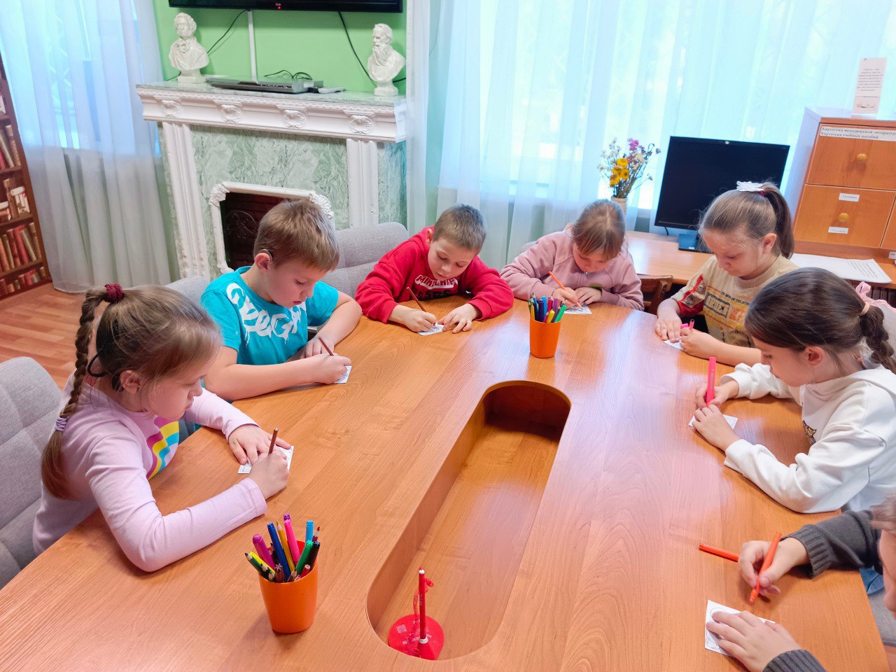 В Курске проходят тематические мероприятия, приуроченные ко Дню матери