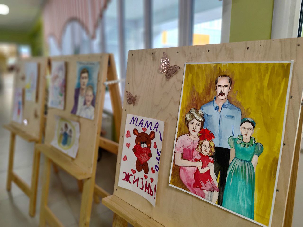 В 53-й школе Курска день посвятили мамам В 53-й школе Курска день посвятили мамам