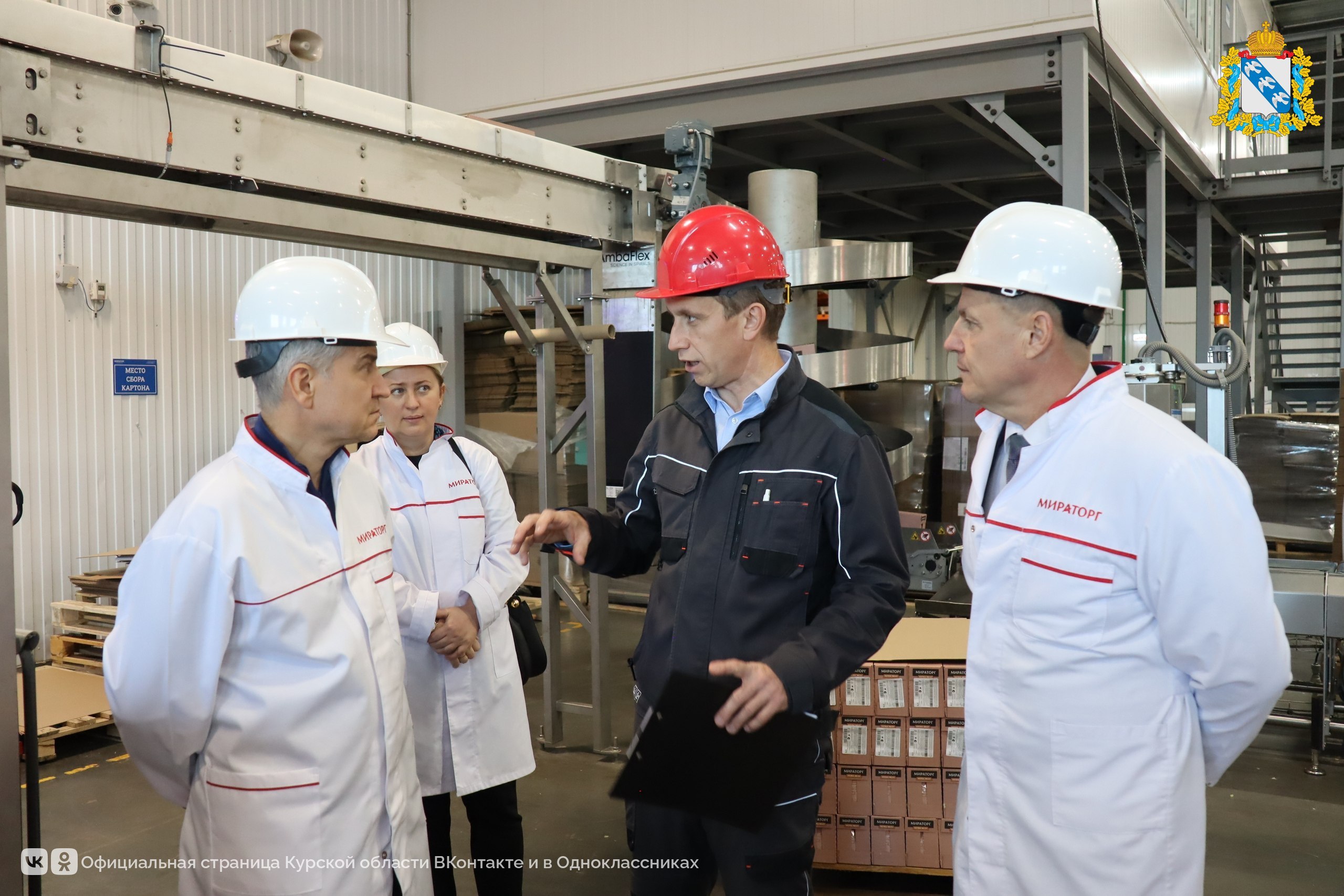 В ходе рабочего визита в Пристенский район первый заместитель губернатора – председатель Правительства Курской области Александр Чепик ознакомился с местными предприятиями