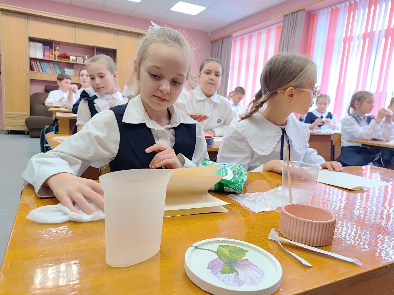 В 53-й школе Курска день посвятили мамам В 53-й школе Курска день посвятили мамам