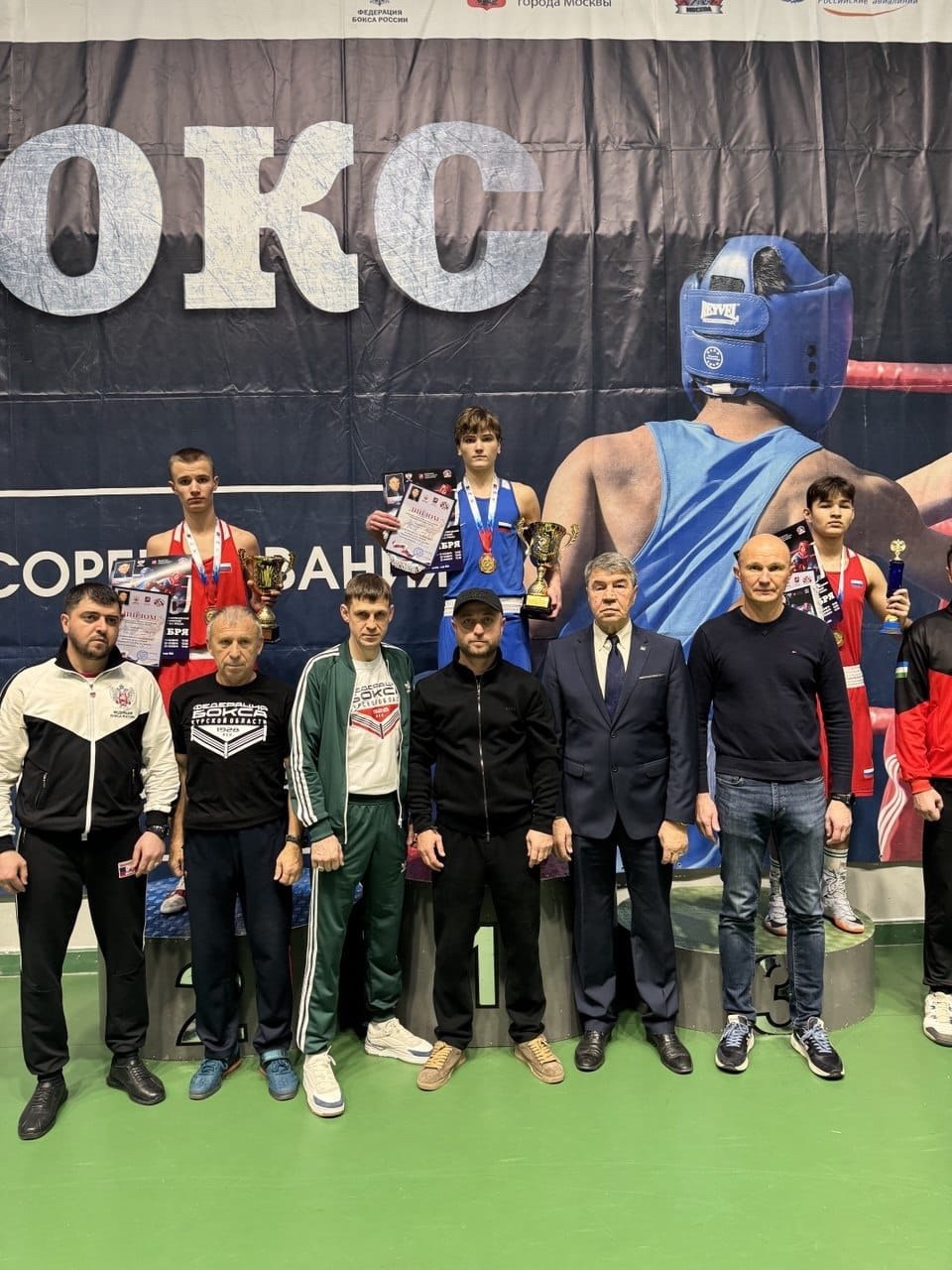 ЗОЛОТЫЕ МЕДАЛИ И ПУТЕВКИ НА ПЕРВЕНСТВО РОССИИ ЗОЛОТЫЕ МЕДАЛИ И ПУТЕВКИ НА ПЕРВЕНСТВО РОССИИ