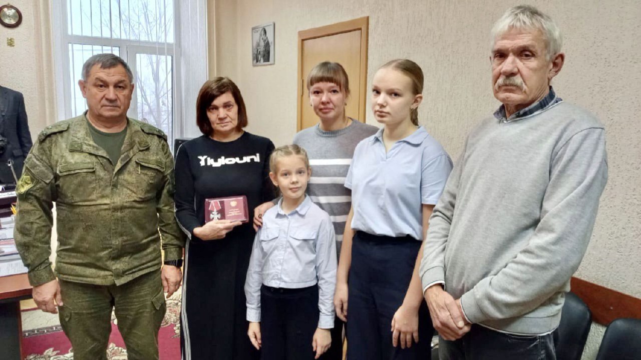 Награждён орденом Мужества (посмертно) уроженец Фатежа Алексей Евдокимов, геройски погибший 5 февраля 2025 года в селе Свердниково Суджанского района