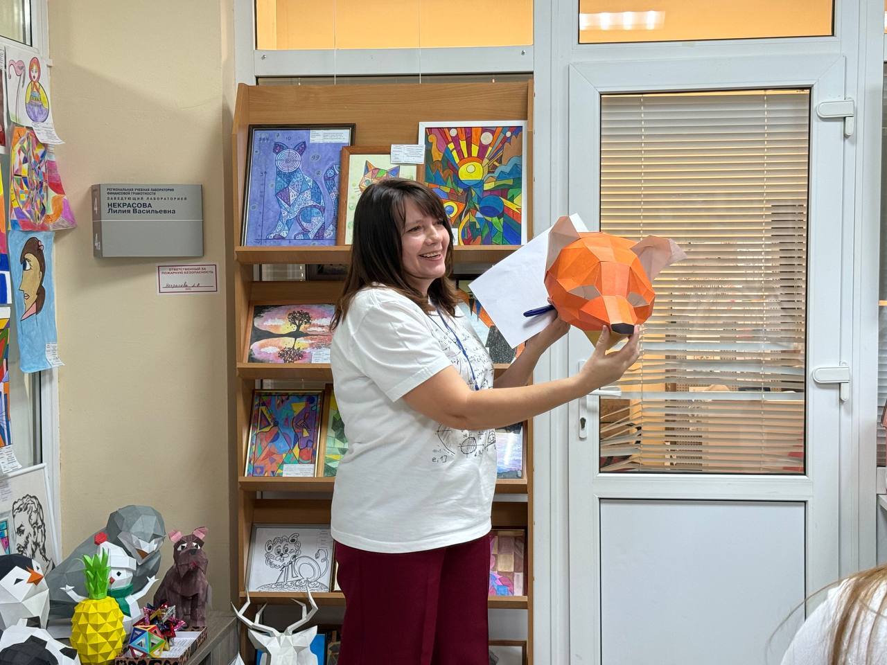 Курские школьники посетили выставку «Дети + математика = творчество» Курские школьники посетили выставку «Дети + математика = творчество»