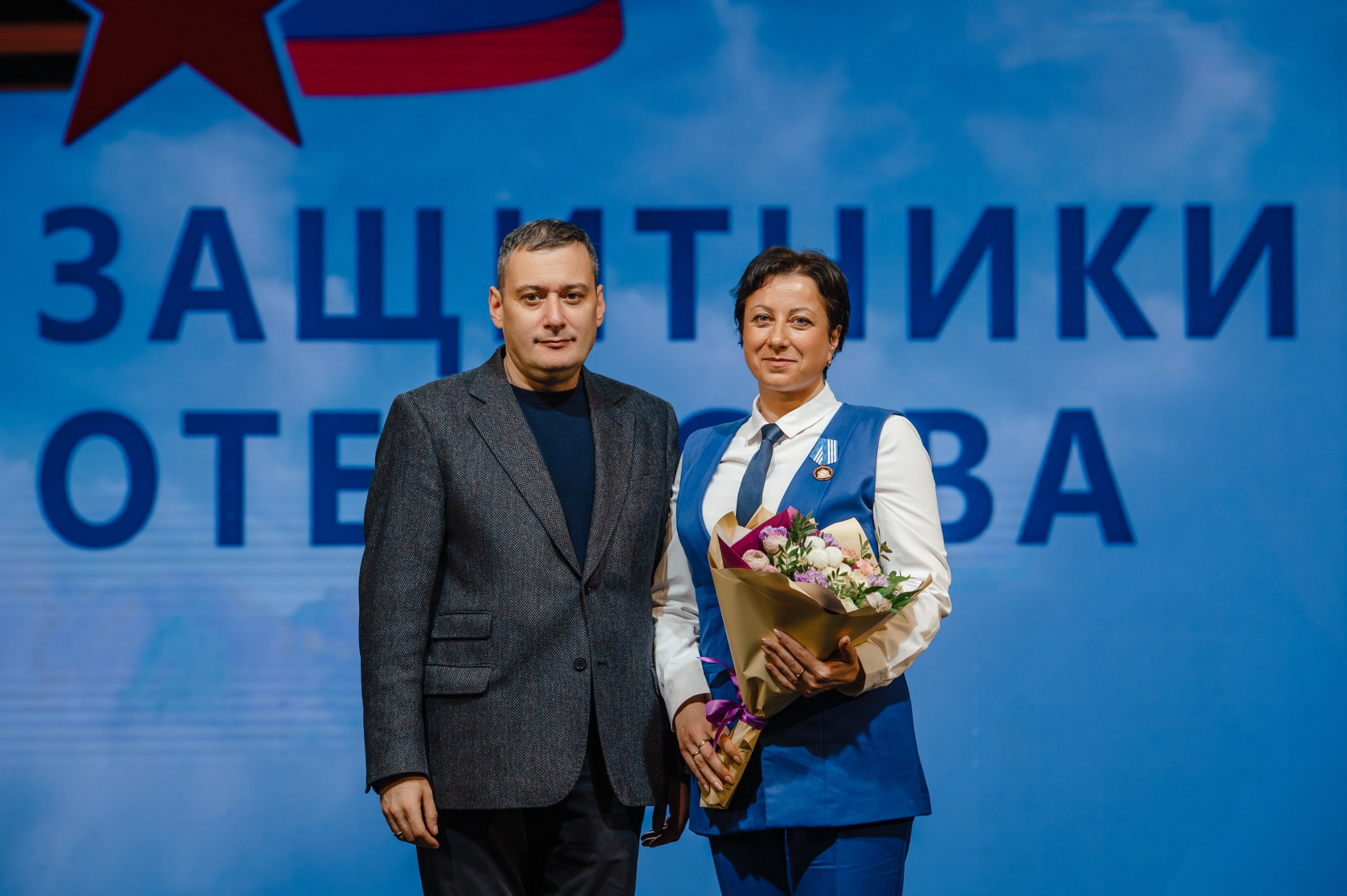 День матери — день, когда мы вспоминаем самого главного человека в жизни каждого из нас День матери — день, когда мы вспоминаем самого главного человека в жизни каждого из нас