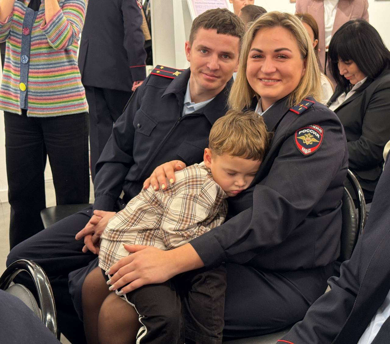 В честь Дня матери отделение «Союза женщин России» в Железногорске под руководством председателя Ларисы Хованской организовала тёплое мероприятие, посвящённое семье, материнству и службе в органах внутренних дел В честь Дня матери отделение «Союза женщин России» в Железногорске под руководством председателя Ларисы Хованской организовала тёплое мероприятие, посвящённое семье, материнству и службе в органах внутренних дел