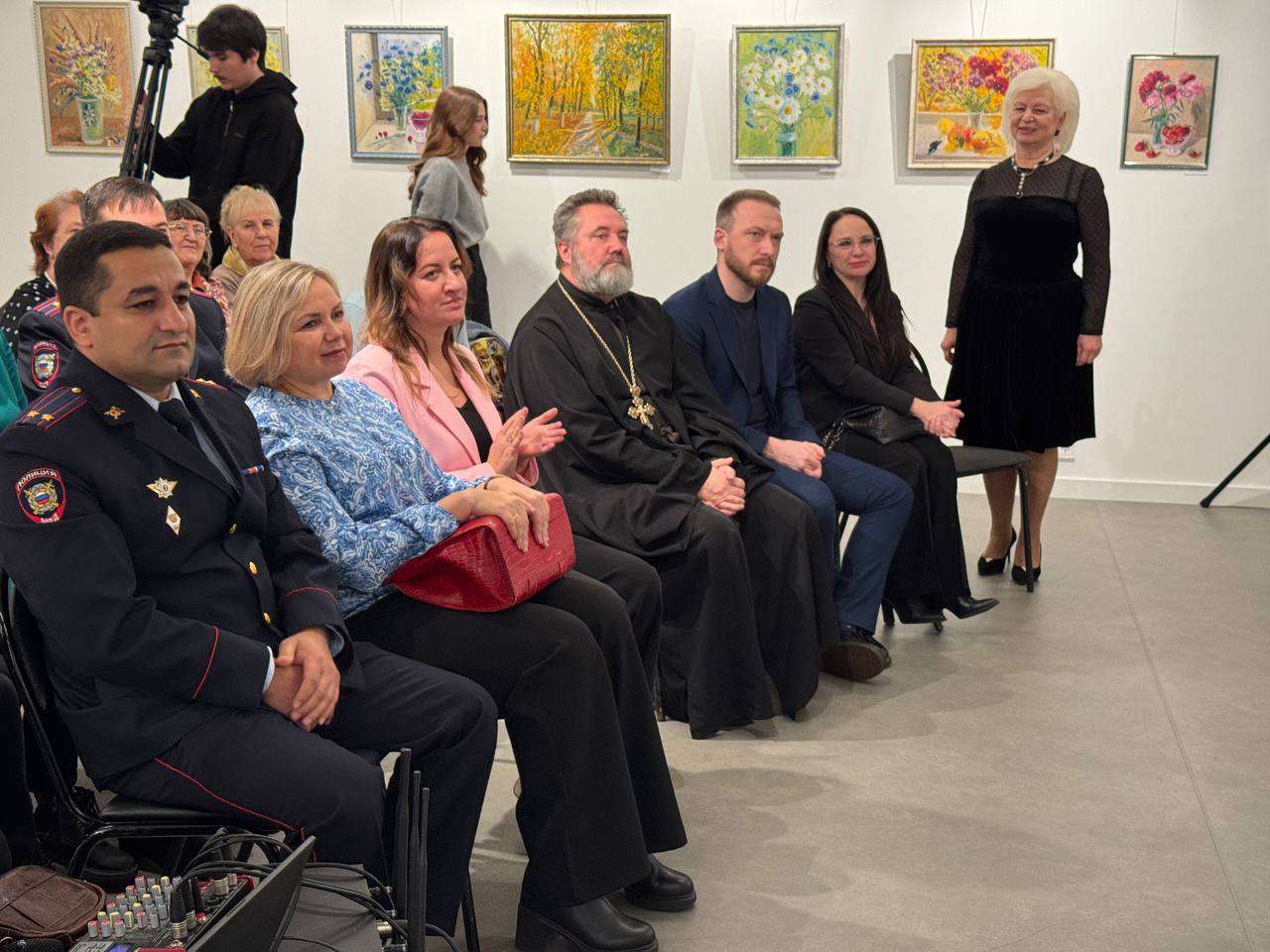 В честь Дня матери отделение «Союза женщин России» в Железногорске под руководством председателя Ларисы Хованской организовала тёплое мероприятие, посвящённое семье, материнству и службе в органах внутренних дел В честь Дня матери отделение «Союза женщин России» в Железногорске под руководством председателя Ларисы Хованской организовала тёплое мероприятие, посвящённое семье, материнству и службе в органах внутренних дел