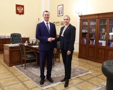 Михаил Дегтярёв: Сегодня в Минспорте провел встречу с олимпийской чемпионкой, чемпионкой мира по фехтованию Евгенией Ламоновой