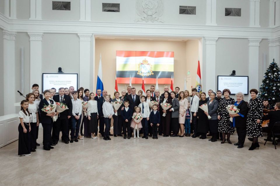 Геннадий Енютин: В многодетной семье Апальковых - Вячеслава Евгеньевича и Анны Юрьевны 8 детей