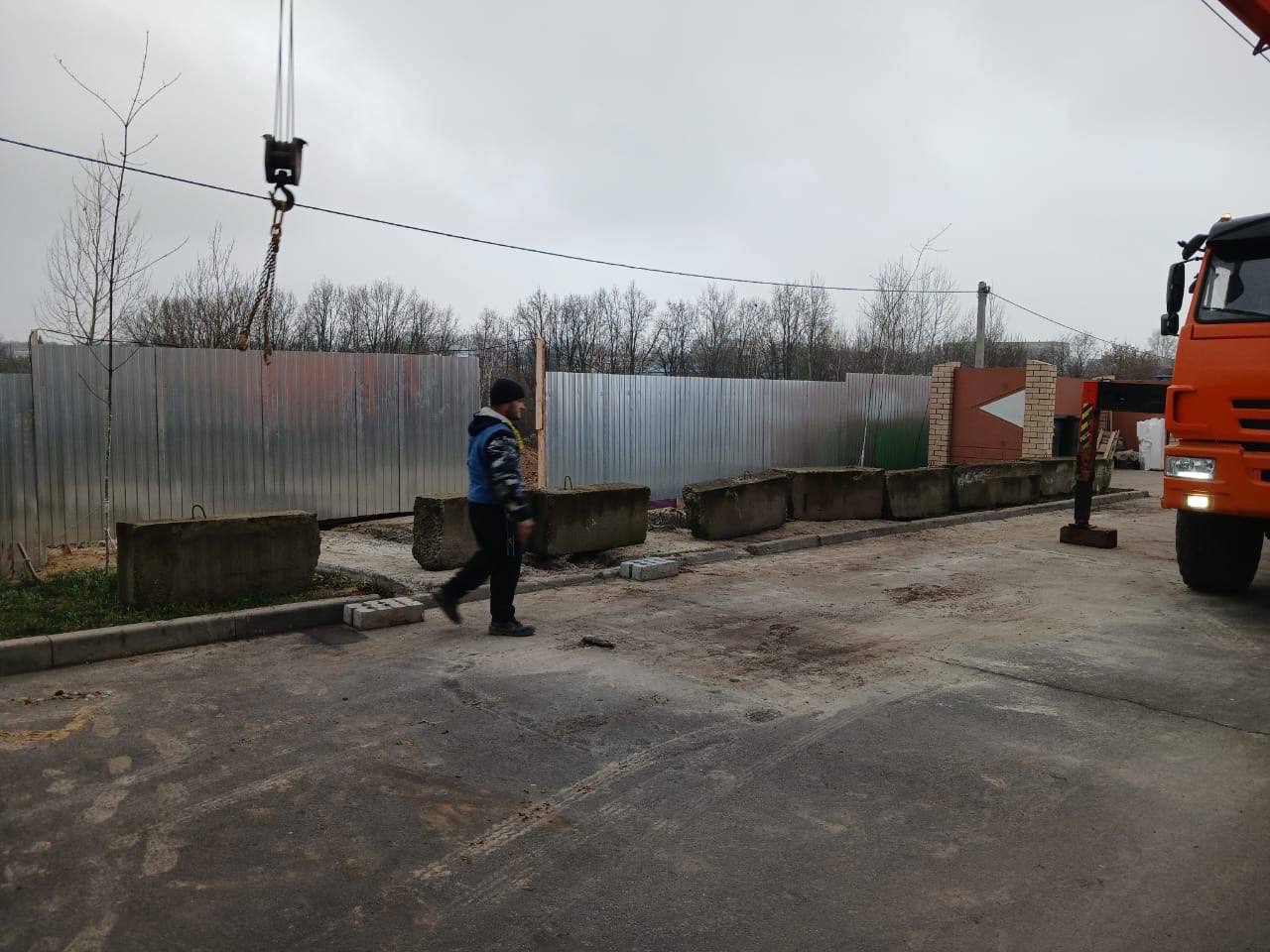 В Курске решают проблему с разрушениями на улице Клевцова