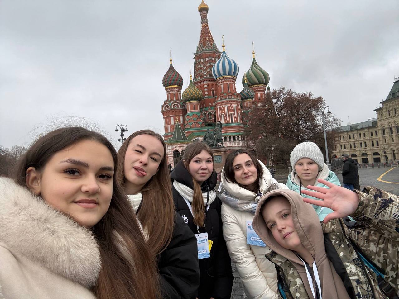 Виктор Петров: Волшебные приключения начинаются! Юные активисты Движения Первых отправились в гости к самому Деду Морозу! В этом увлекательном путешествии примут участие 200 инициативных участников, среди которых шестеро из...