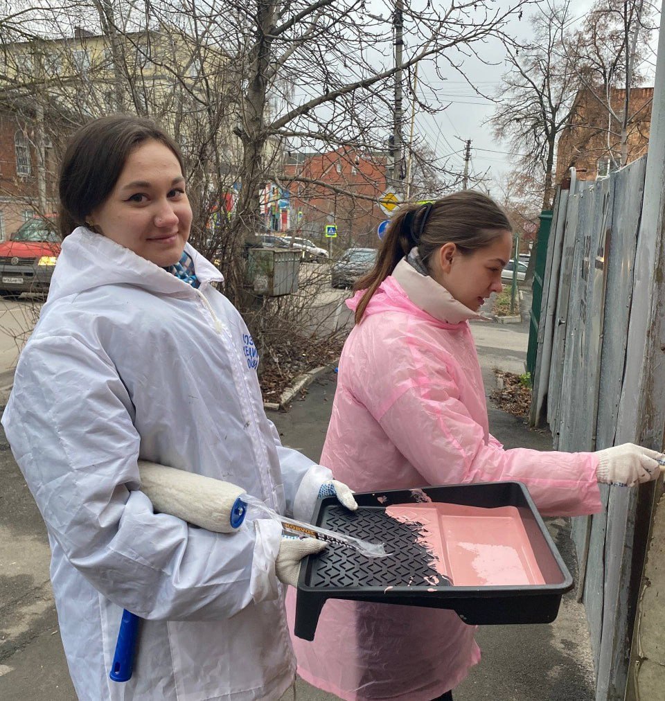 В Центральном округе Курска прошла акция по борьбе с незаконной рекламой наркотиков