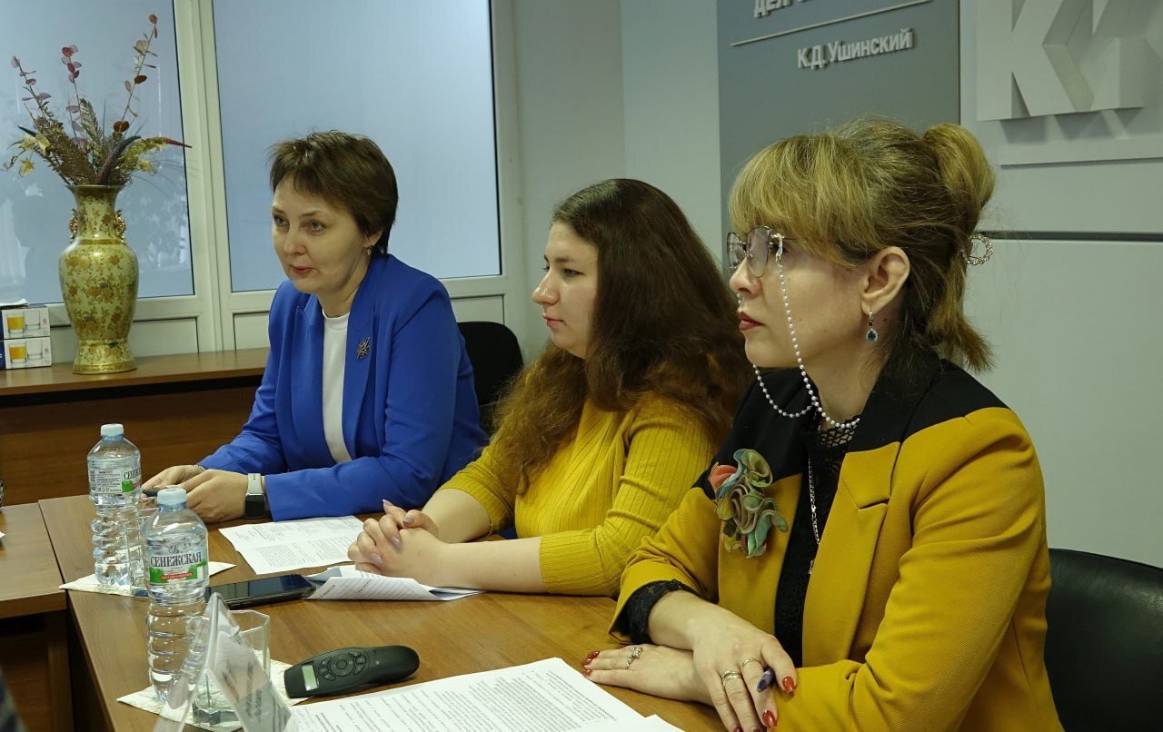 В Курской области прошла научно-практическая конференция «Здоровьесберегающая модель курской школы: проблемы, поиски, решения» В Курской области прошла научно-практическая конференция «Здоровьесберегающая модель курской школы: проблемы, поиски, решения»