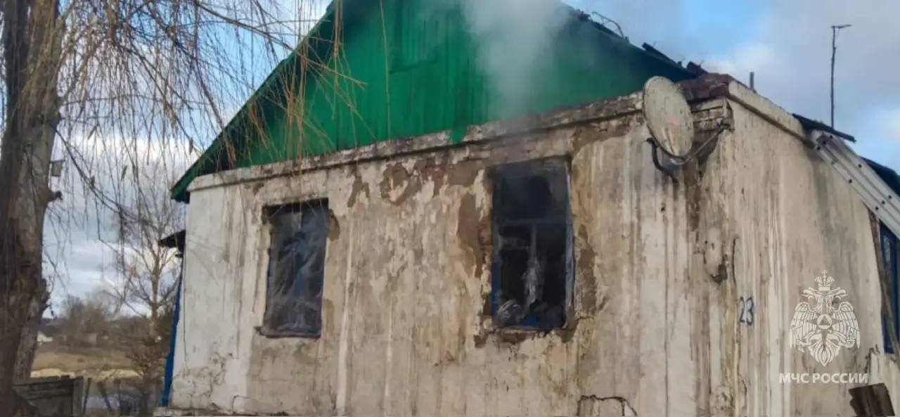 Пожар из-за незатушенной сигареты в Курчатовском районе