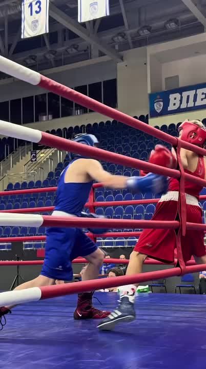 Погружаемся в атмосферу сегодняшнего турнира!