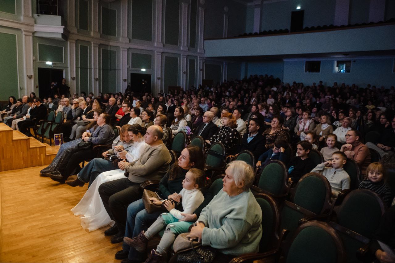 Екатерина Харченко: Юность и опыт на одной сцене! Екатерина Харченко: Юность и опыт на одной сцене!