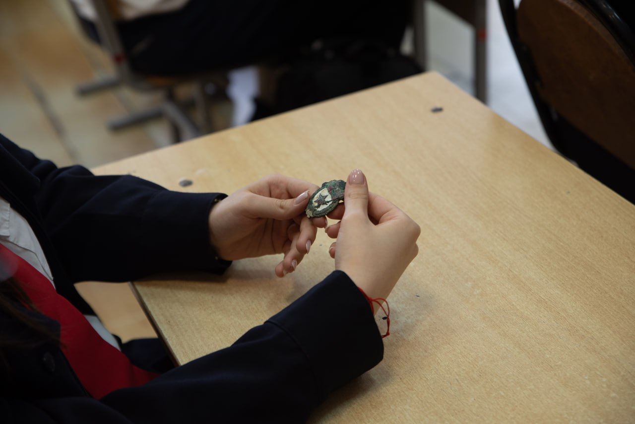 Курские школьники узнали тонкости работы поисковых отрядов Курские школьники узнали тонкости работы поисковых отрядов