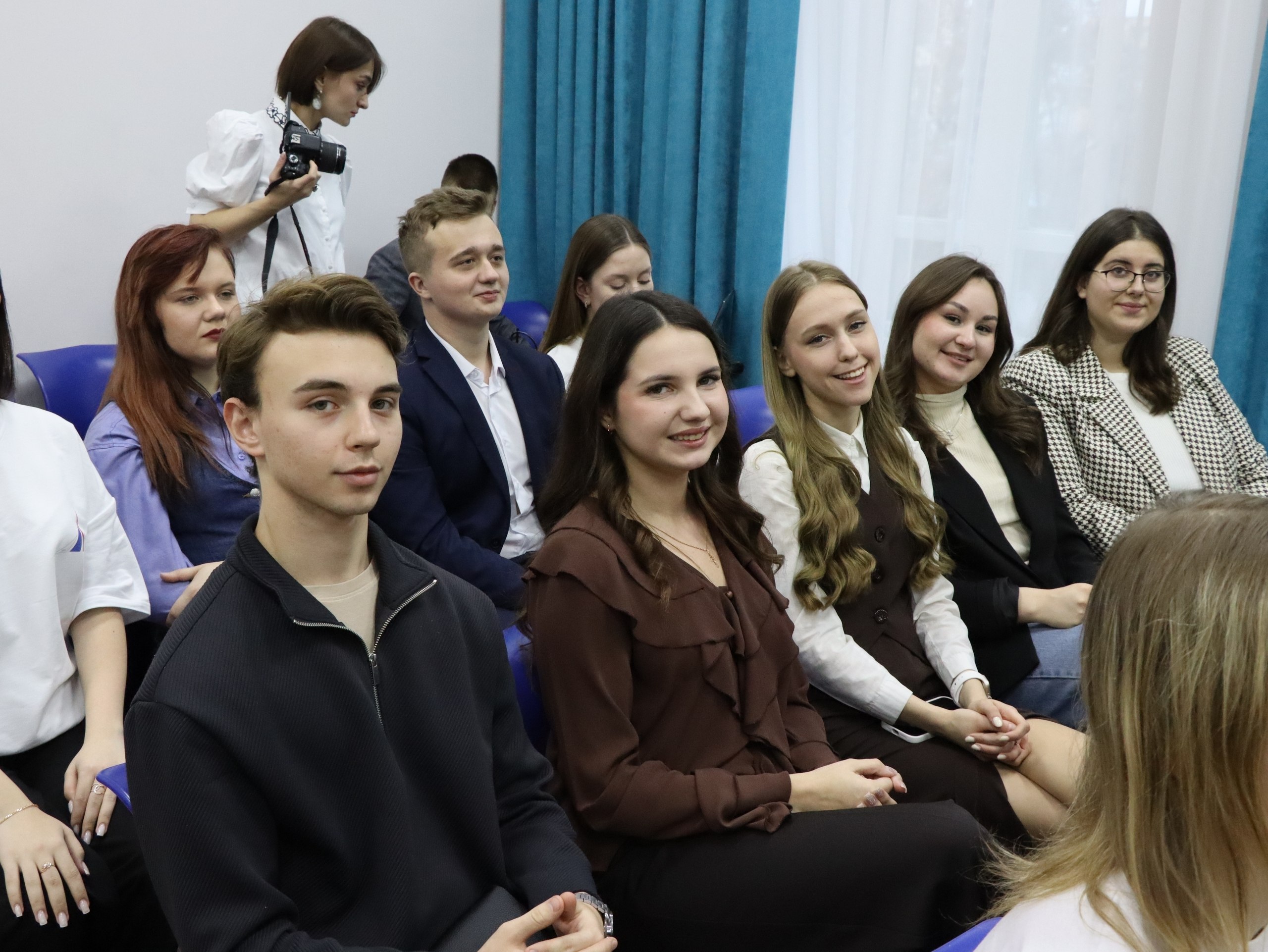 В Курском филиале Финансового университета при Правительстве РФ состоялось торжественное награждение победителей VIII Регионального открытого конкурса «Бюджет для граждан»! В Курском филиале Финансового университета при Правительстве РФ состоялось торжественное награждение победителей VIII Регионального открытого конкурса «Бюджет для граждан»!