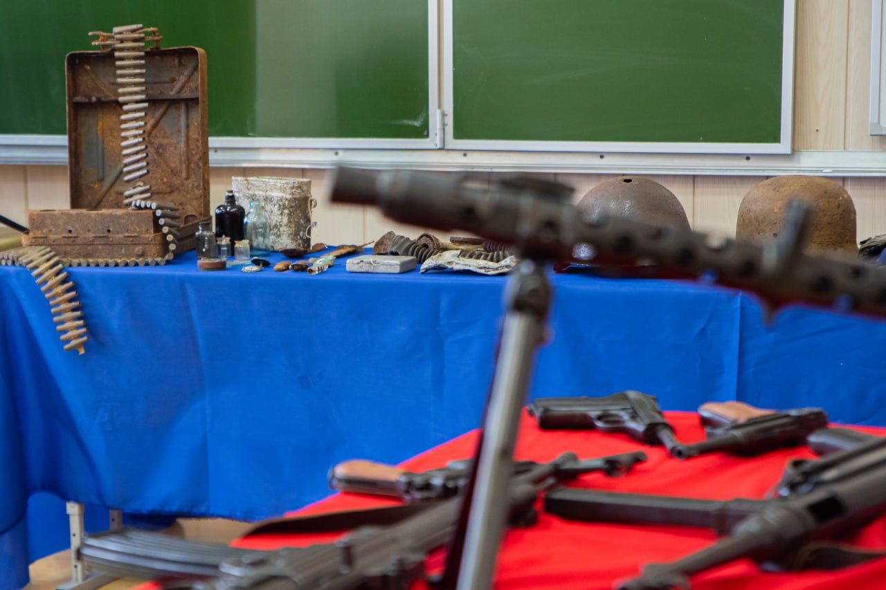 Курские школьники узнали тонкости работы поисковых отрядов Курские школьники узнали тонкости работы поисковых отрядов