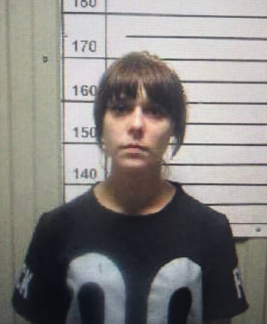 Сеймским отделом полиции разыскивается Козлова Мария Александровна 1997 г.р., обоснованно подозреваемая в совершении кражи